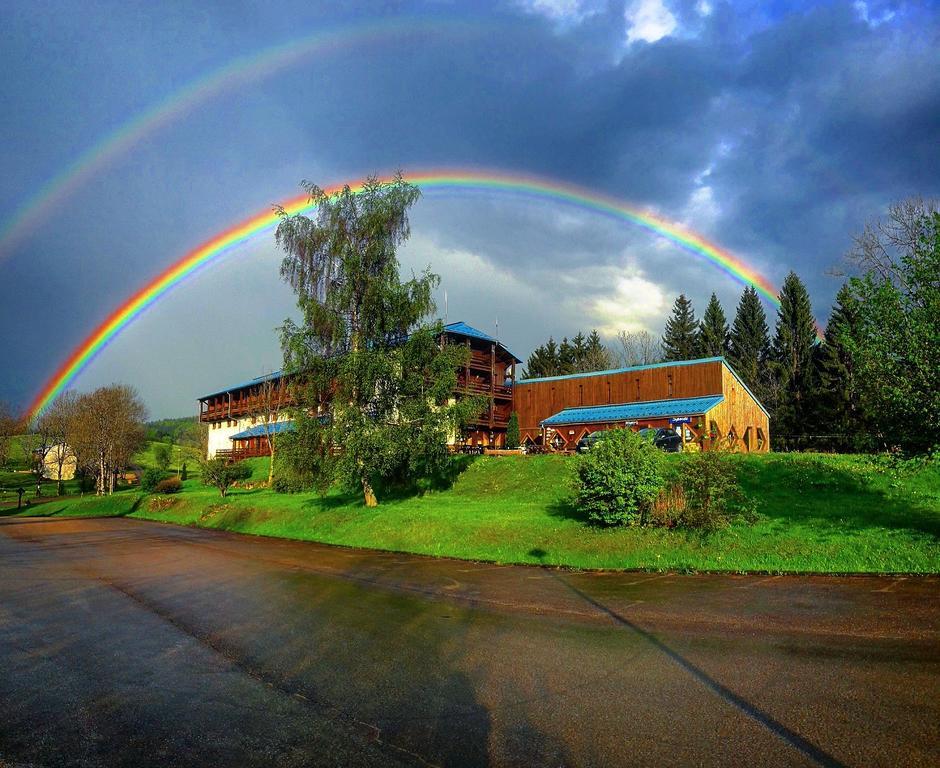 Hotel Le Grand Chalet Foncine-le-Haut Eksteriør bilde